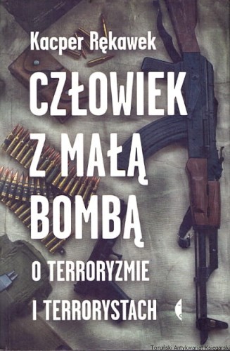 czlowiek z mala WYD CZARNE.jpg