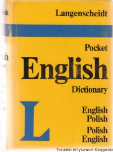 Langenscheidt's Pocket Polisch Dictionary English-Polish, Polish-English / Tadeusz Grzebieniowski  (wpisane odręcznie litery na bloku książki)