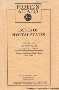 Issues of Pivotal States / Rob Wilson