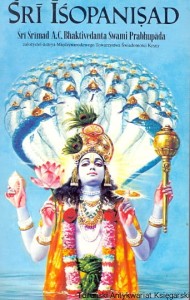 Sri Isopanisad / Sri Srimad A. C. Bhaktivedanta Swami Prabhupada  (widoczne zacieki po zalaniu)