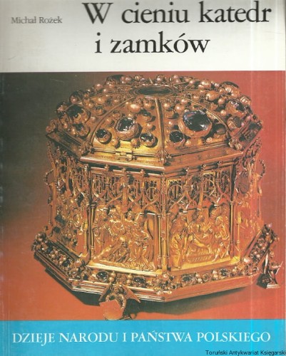 w cieniu katedr KAW.jpg