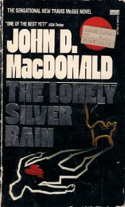 The lonely silver rain  / John D. MacDonald 