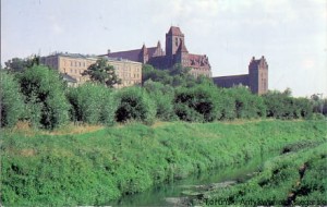 Pocztówka : Kwidzyń : Zamek Kapituły Pomezańskiej XIV w. / L. Okoński (fot.)