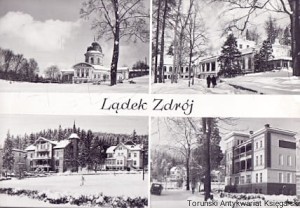 Pocztówka : Lądek Zdrój - Zakład Przyrodoleczniczy „Wojciech”, Uzdrowiskowy Dom Kultury, Plac Partyzantów, Sanatorium FWP „Gliwiczanka” / J. Siudecki (fot.)