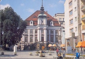Pocztówka : Legnica : Barokowy ratusz-widok od strony wschodniej / R. Soldek (fot.)
