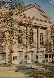 Pocztówka : Bytom : Opera / Z. Kamykowski (fot.)