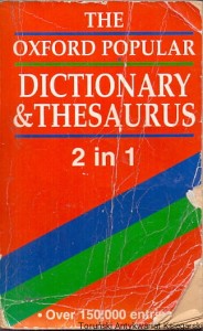 The Oxford Popular Dictionary & Thesaurus 2 in 1 / Sara Hawker, Joyce M. Hawkins
