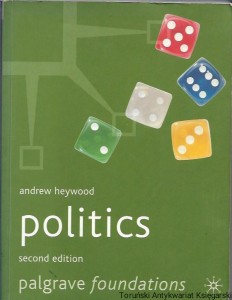 Politics / Andrew Heywood  
