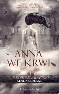 Anna we krwi / Kendare Blake 