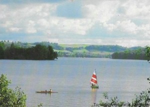 Pocztówka. Pojezierze Kaszubskie. Jezioro Ostrzyckie / S. Jabłońska (fot.)