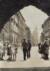 Pocztówka. Kraków - Ulica Floriańska z widokiem na kościół Mariacki / S. Arczyński  (fot.)