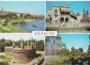 Pocztówka. Kraków. Wawel - widok od strony Wisły. Sukiennice (XIV-XV w.) Barbakan (XV w.) Planty  / S. Jabłońska, M. Raczkowski (fot.)