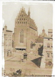 Pocztówka. Kościół oo. Dominikanów przy ul. Stolarskiej, ok. 1873 r.  / Ignacy Krieger  (fot.)