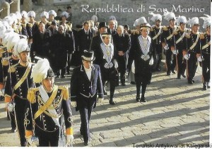 Pocztówka. Repubblica Di San Marino : II Corteo degli Eccellentissimi Capitani Reggenti  / Carlo Francioni (fot.)