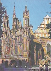 Pocztówka. Wilno. St. Anne’s Church  / J. Karpoviciaus  (fot.)
