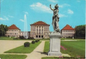 Pocztówka. Munchen : The Royal Castle at Nymphenburg  / Brak autora 