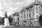 Pocztówka. Kecskemet. Cifra palace with the Monument of the Hungarian Soviet Republic  / Bakonyi Bela (fot.) 