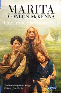 Under the Hawthorn Tree / Marita Conlon-McKenna 