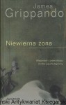 Niewierna żona / James Grippando
